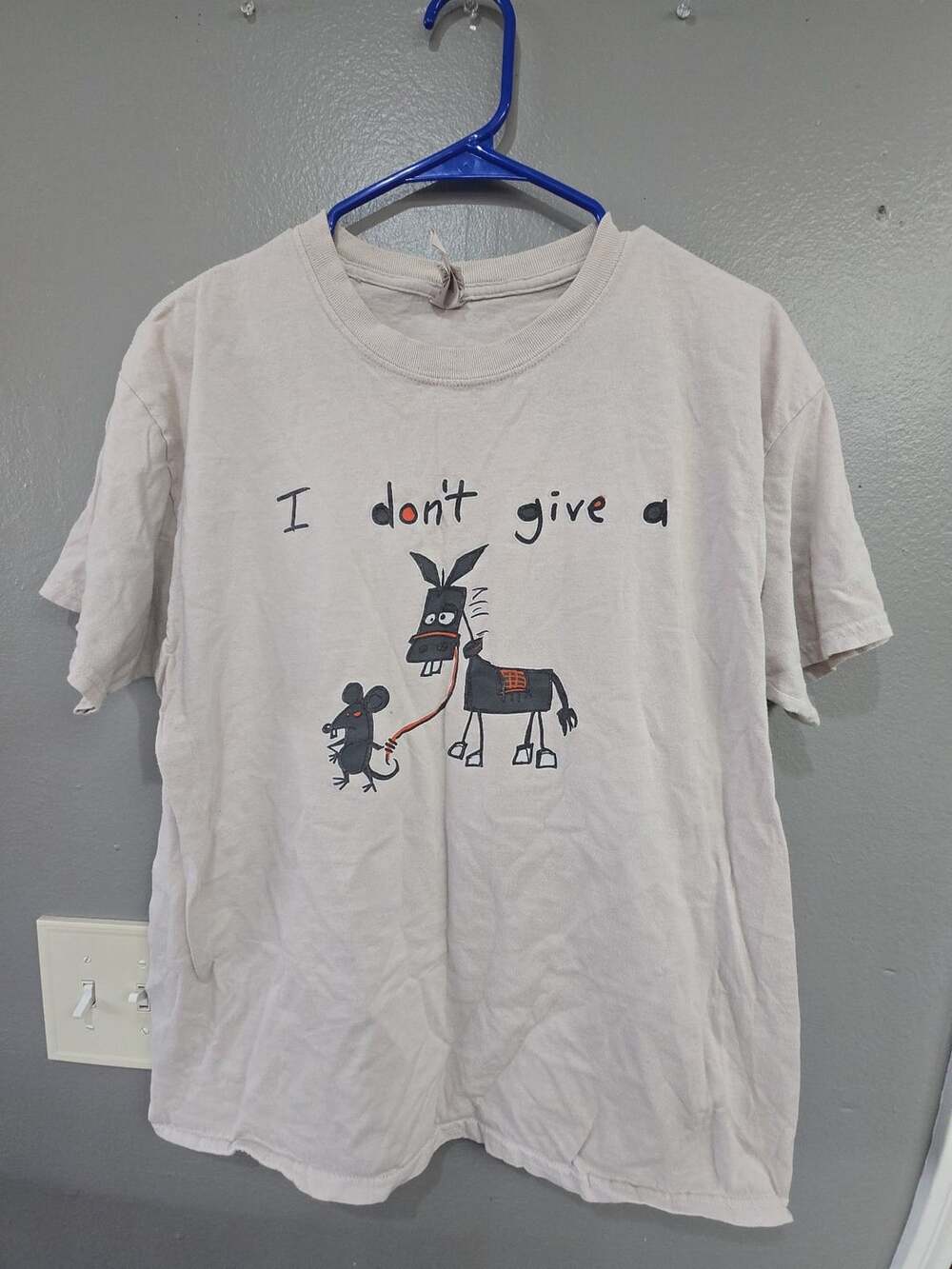 Gildan I Don't Give A Rat's Ass Graphic T-Shirt Beige